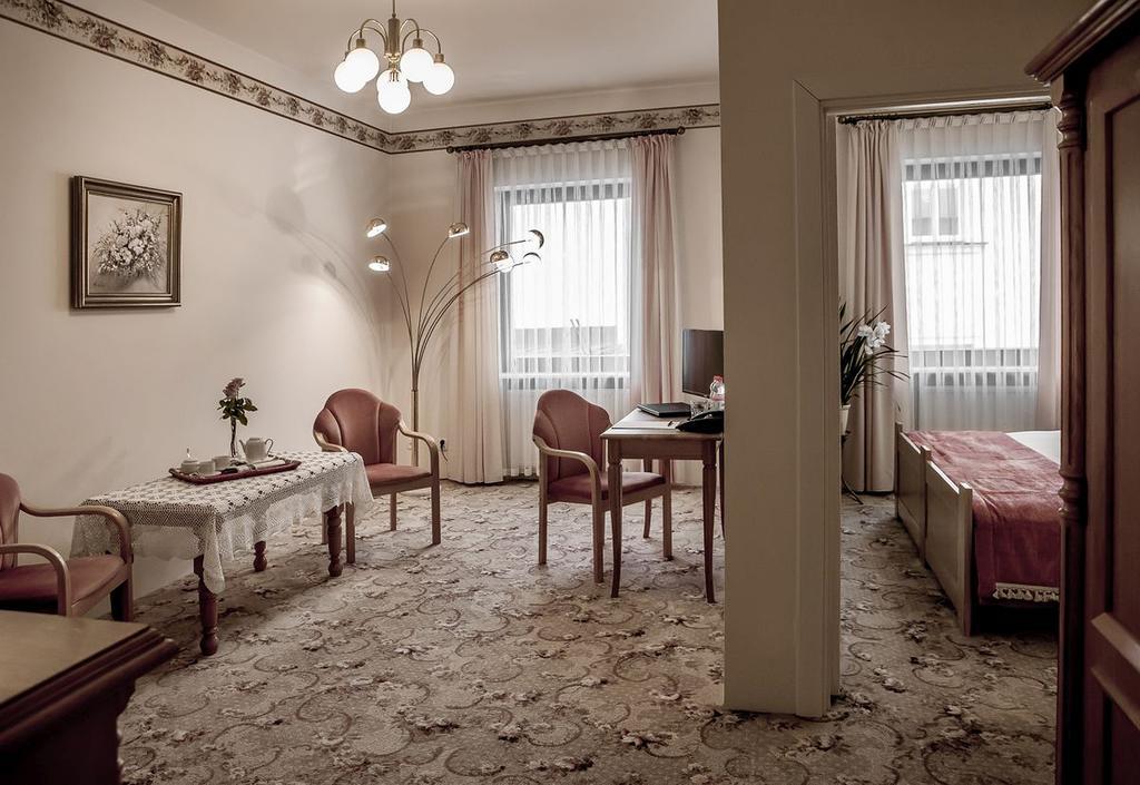 Bed and Breakfast Palazzo Adler Swarzędz Exterior foto